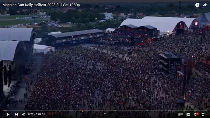 MGK hellfest