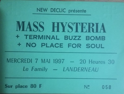 1997-05 Mass Hysteria